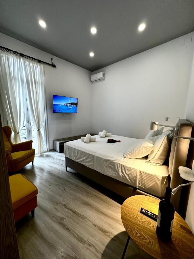 Travelers Luxury Suites, Studios & Apartments Corfu  Zewnętrze zdjęcie
