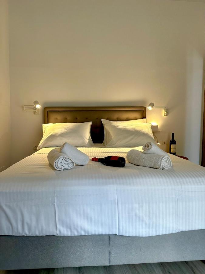 Travelers Luxury Suites, Studios & Apartments Corfu  Zewnętrze zdjęcie