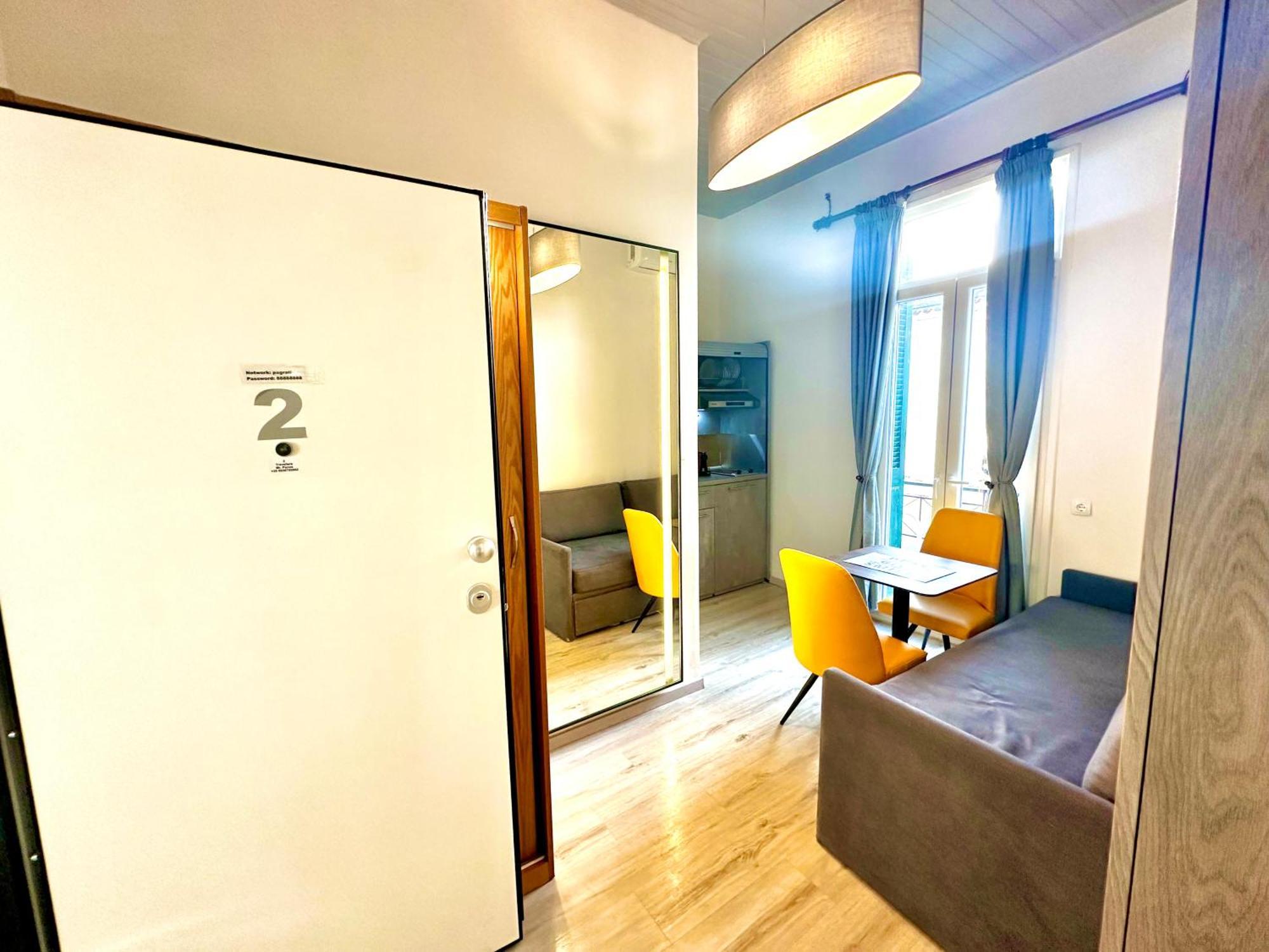 Travelers Luxury Suites, Studios & Apartments Corfu  Zewnętrze zdjęcie