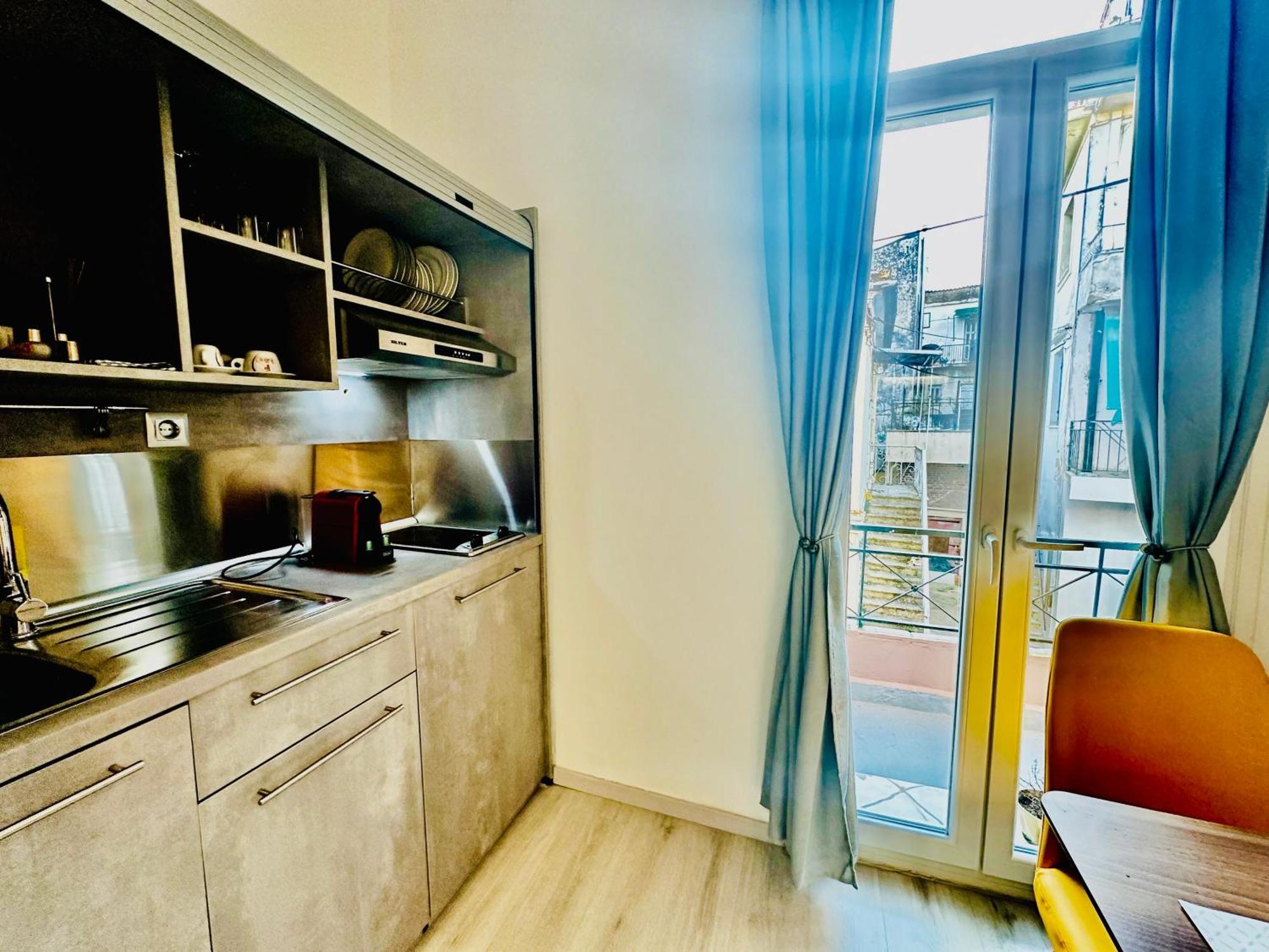 Travelers Luxury Suites, Studios & Apartments Corfu  Zewnętrze zdjęcie