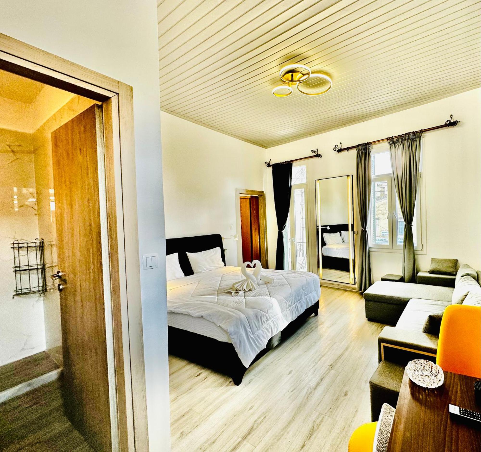 Travelers Luxury Suites, Studios & Apartments Corfu  Zewnętrze zdjęcie