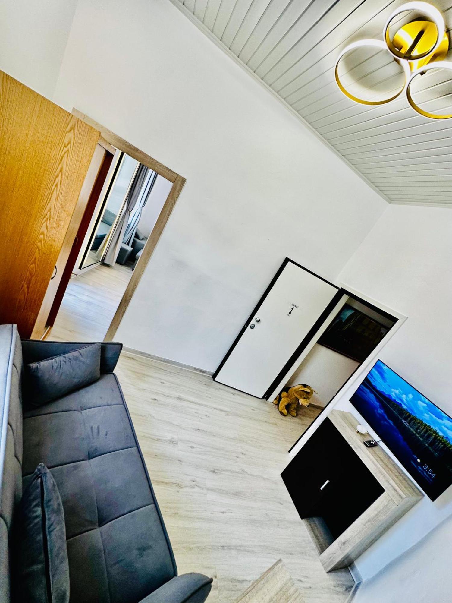 Travelers Luxury Suites, Studios & Apartments Corfu  Zewnętrze zdjęcie
